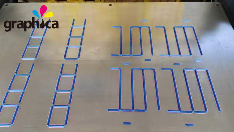 Super March carton ondulé carton boîte de matrice de creasing avec colle importée