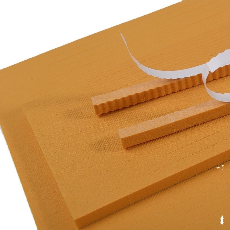 Sponge en mousse de caoutchouc EPDM à découpe sous pression avec adhésif de couleur orange Dimension 10x300x380mm