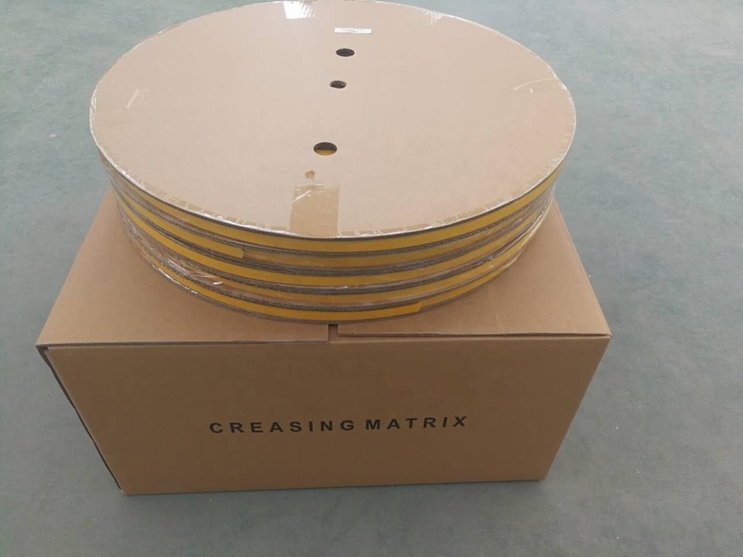 Ruloir de matrice à découpe graphique en blanc 0,5 x 1,5 mm pour la fabrication de boîtes en carton