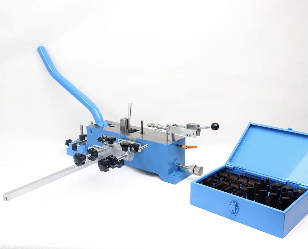 450 mm Taille latérale graphique BJYH -201 36pcs moulage pour la règle manuelle en acier Die Bender 52kg poids brut