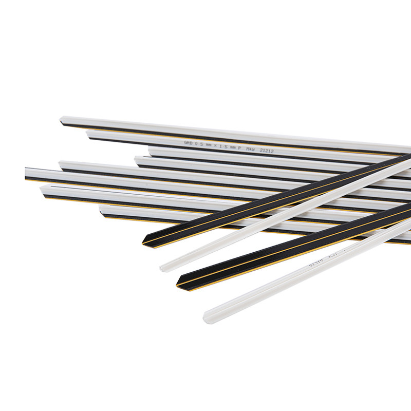 0.5*1,5 mm matrice de plis à base de plaque de pressage pour découpeuse à matrices en tôle de PVC